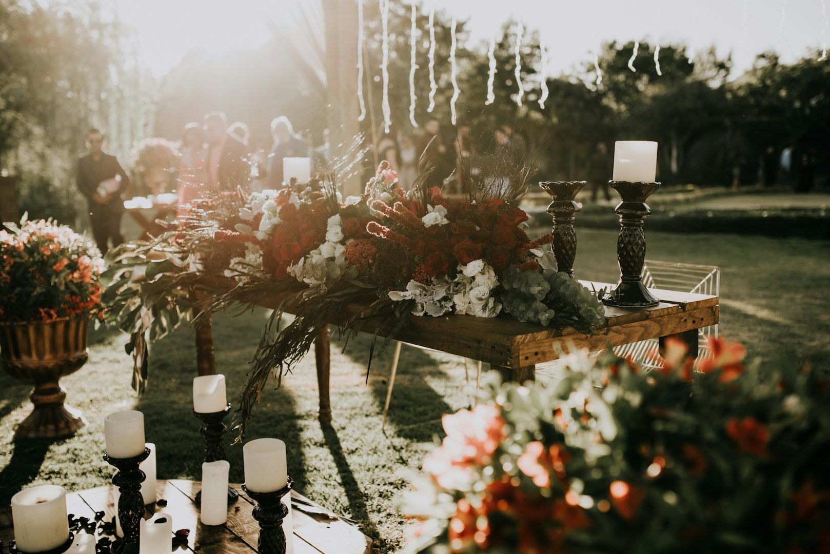 wedding setup, wedding teardown, rental assistance, wedding rentals